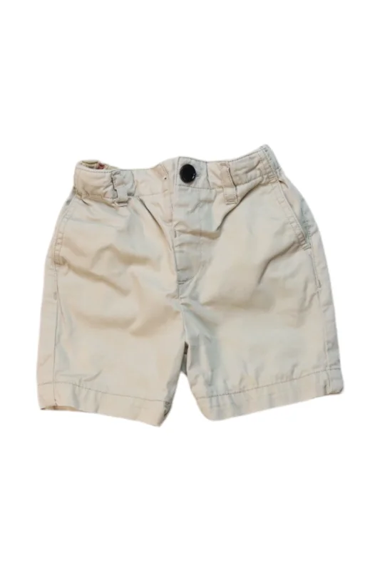 Burberry Shorts 6M