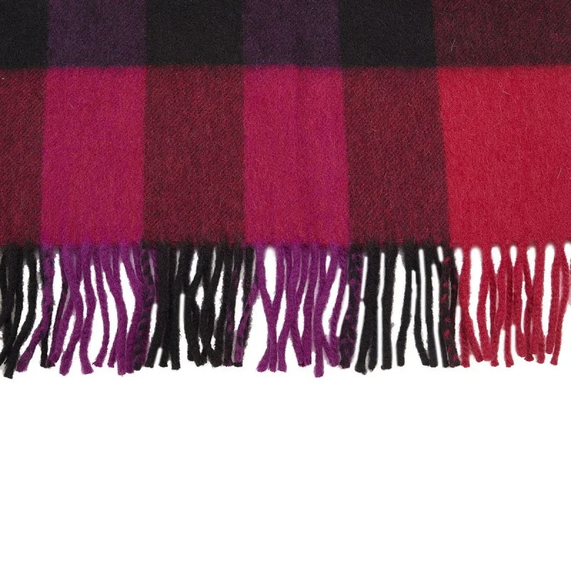 BURBERRY Scarves